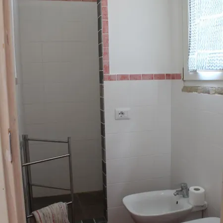 Отель Bassari *